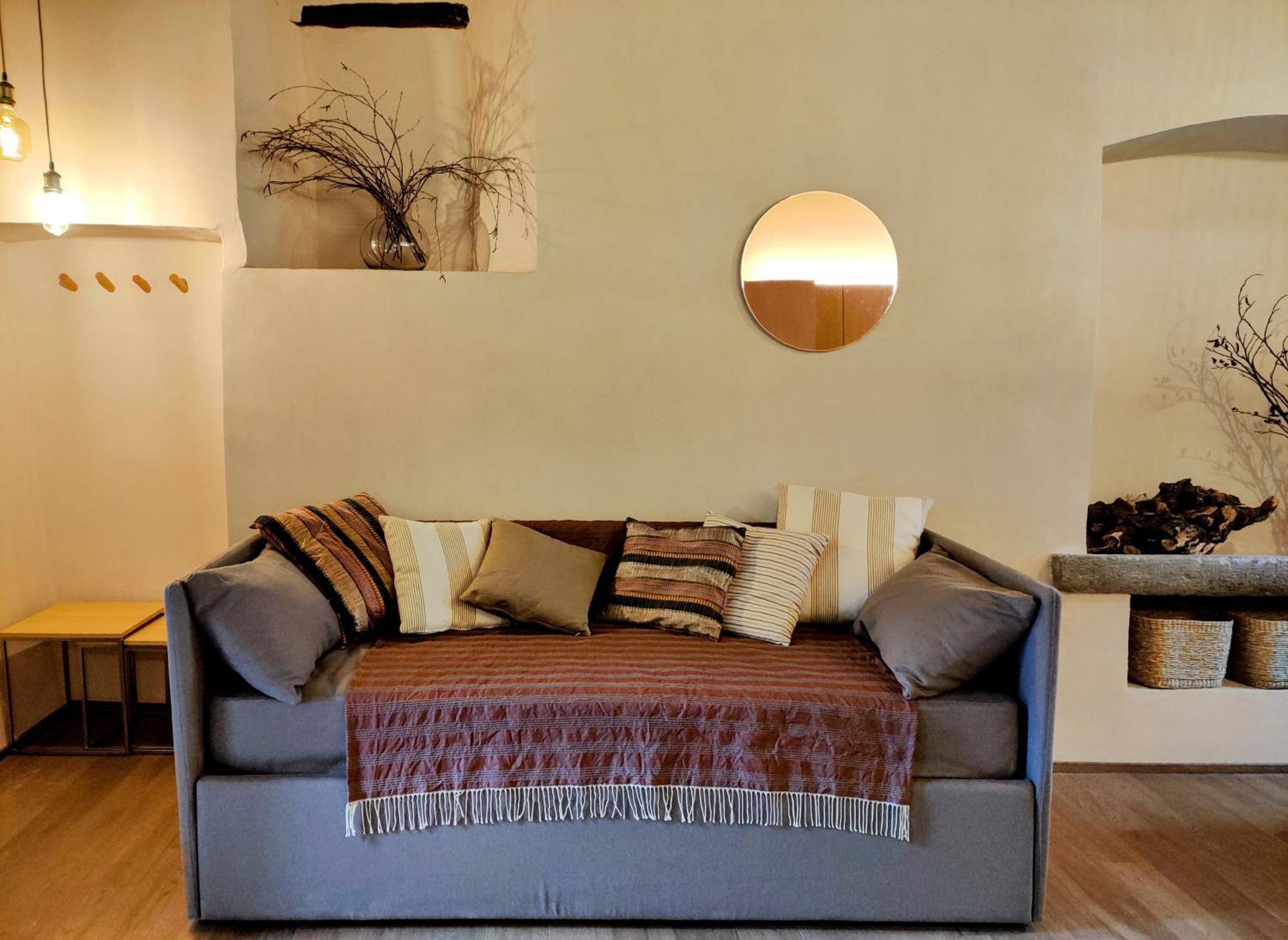 Dandelion Como Suites & Park Villa Guardia Rum bild